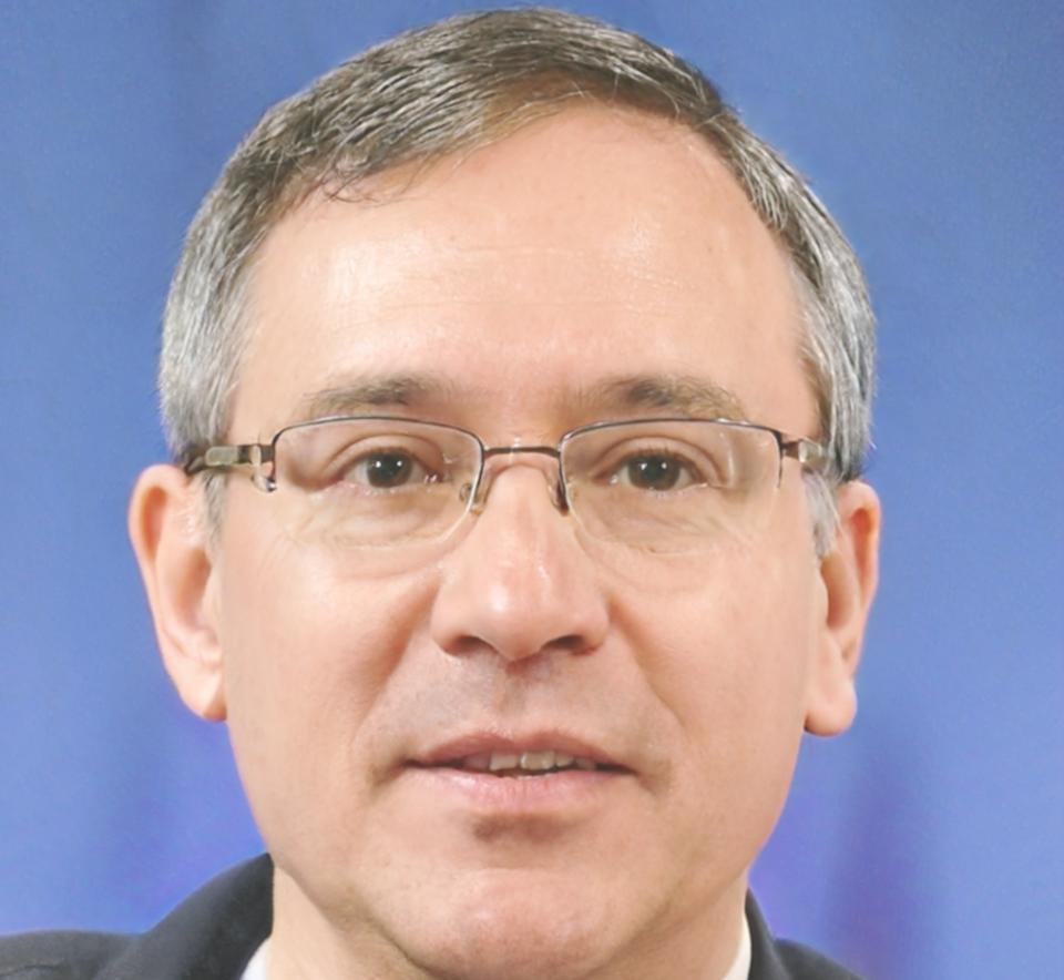 Skelnetron eğitim koordinatörü